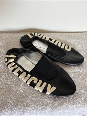 Givenchy Black Ballet Flats with Cream Logo Trim
